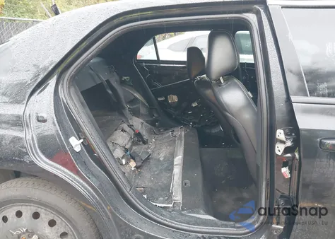 2013 Chrysler 300C John Varvatos Limited Edition из США, поврежденный, VIN 2C3CCADT6DH740978